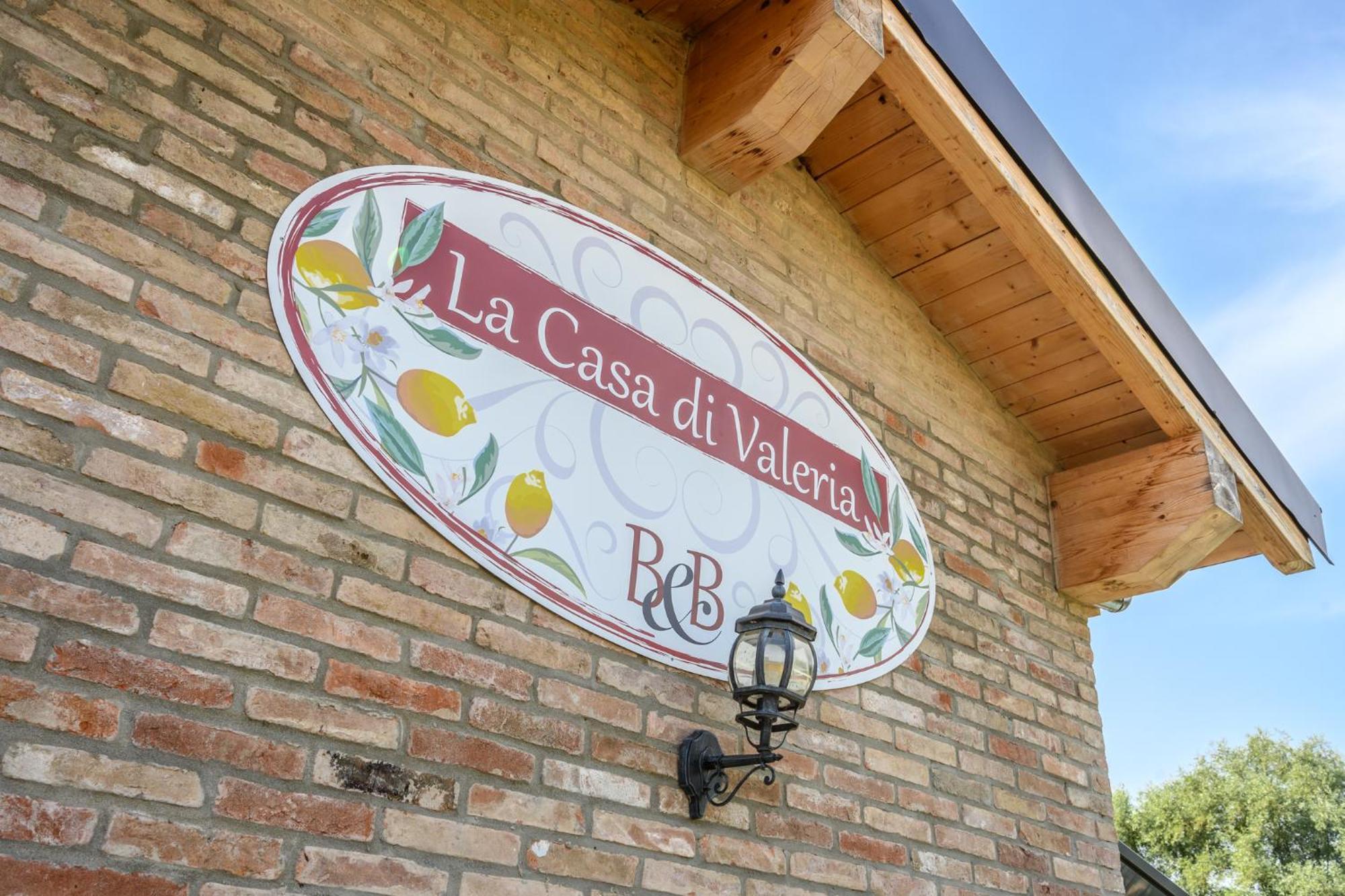 La Casa Di Valeria - Modena Bed & Breakfast Екстериор снимка